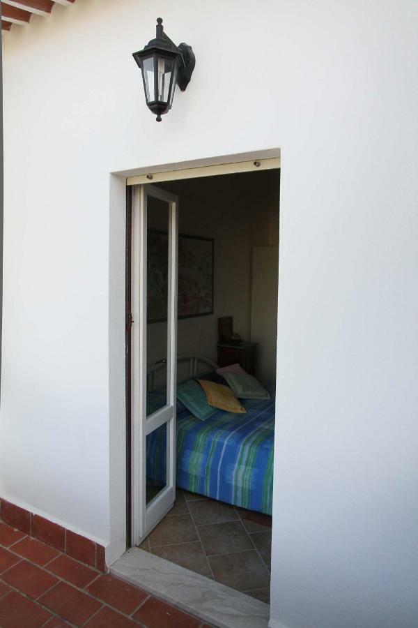 Los Flamingos Bed and Breakfast La Maddalena  Exterior foto